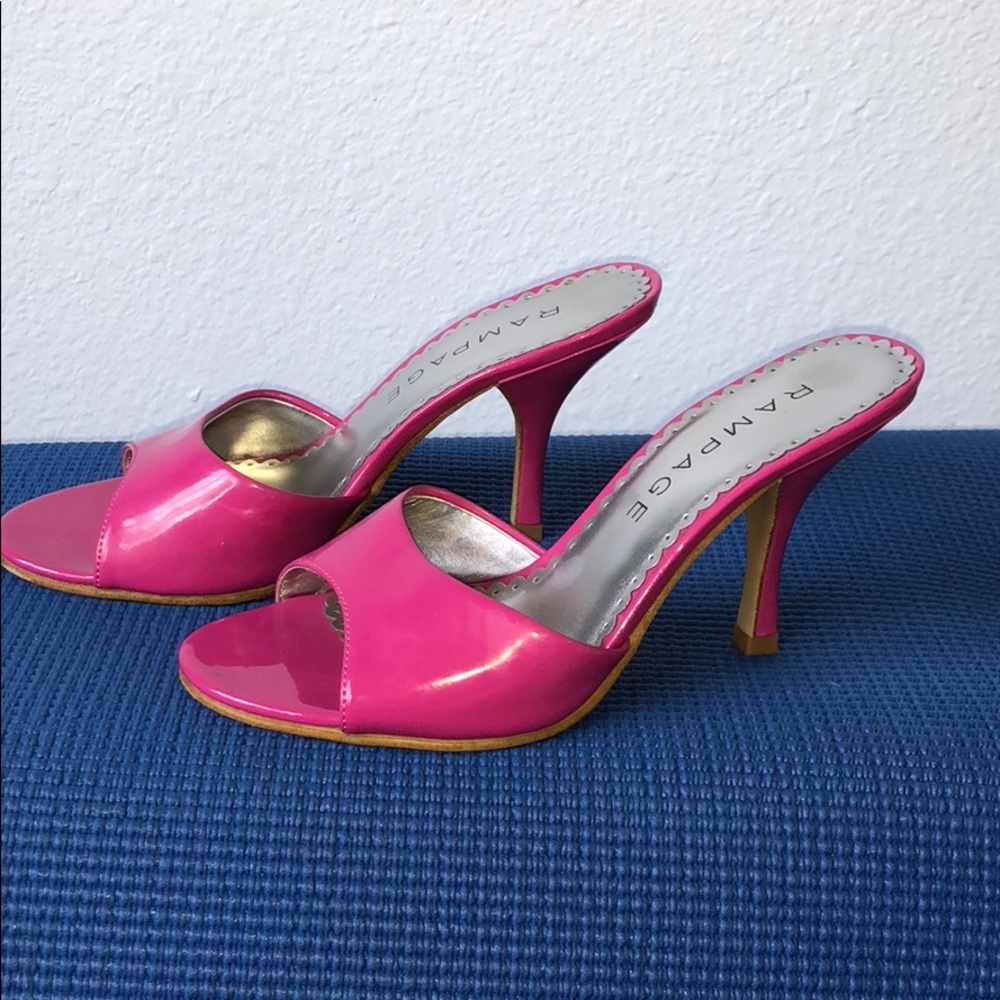 Rampage fuchsia pink stiletto heels size 6